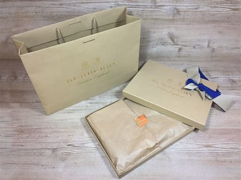 burberry verpackung|burberry gift packaging.